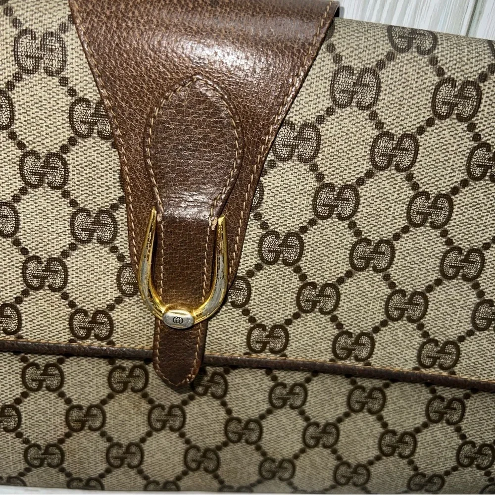 Gucci Vintage GG Monogram Canvas Crossbody Clutch Bag Brown Leather Trim - Picture 4 of 16